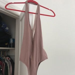 Mauve lacey bodysuit💜